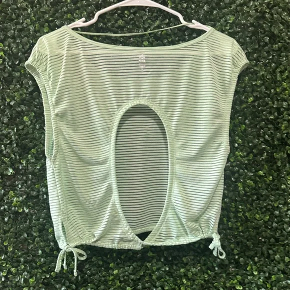 FP MOVEMENT by FREE PEOPLE TIE AND TRUE ATHLETIC TOP - Picture 4 of 10